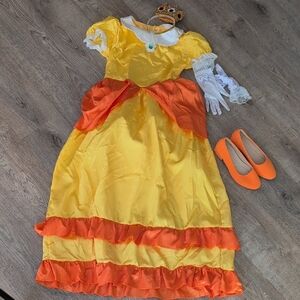 Mario Princess Daisy Costume Women's Small